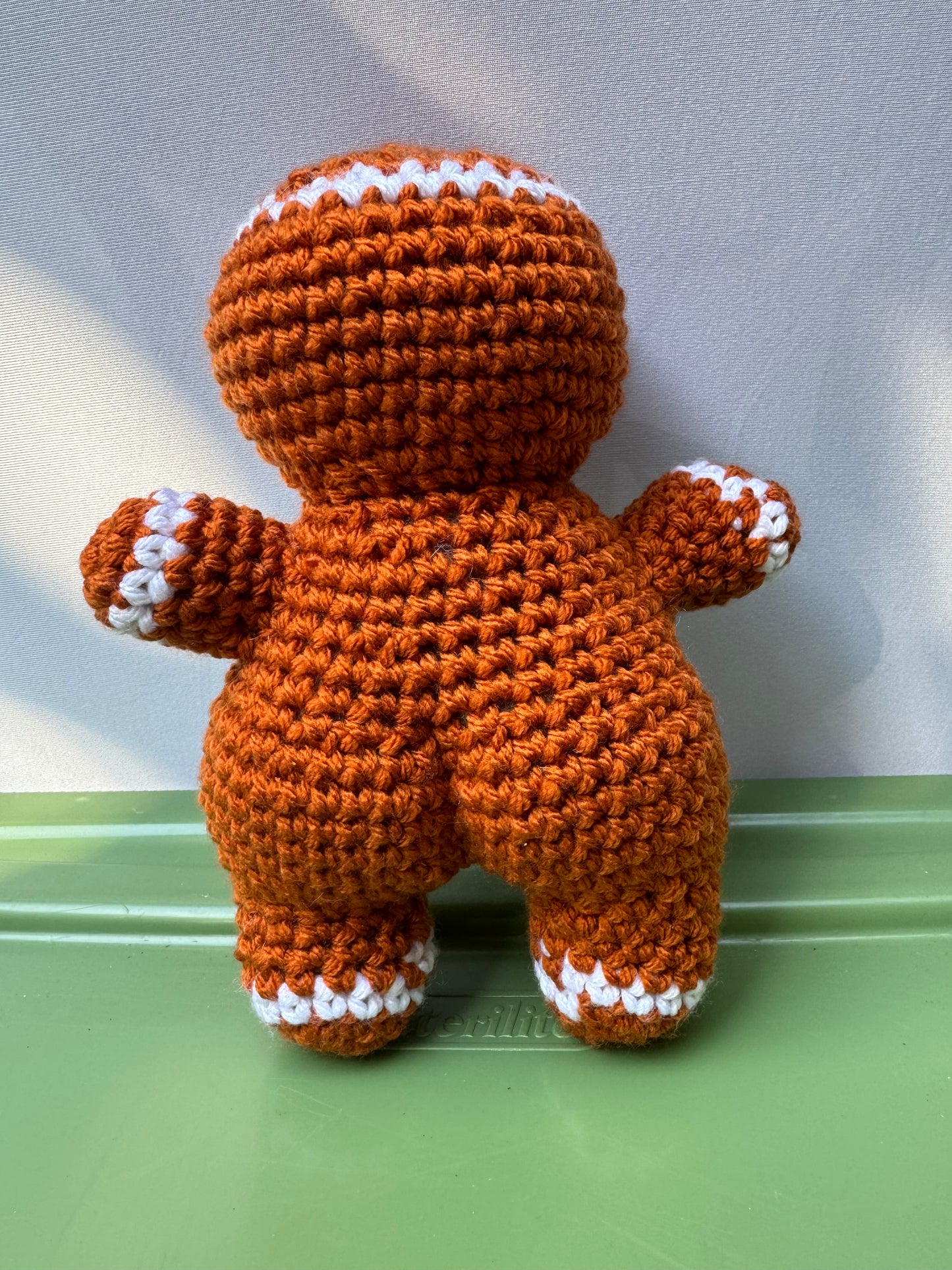 Crochet Gingerbread Man with Butt