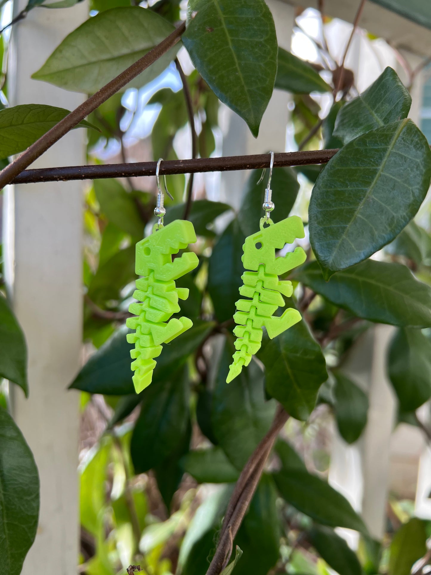 3D Printed Articulated T-Rex Dinosaur Earrings - Unique, Lightweight and Eye-Catching Design for Fashion Lovers