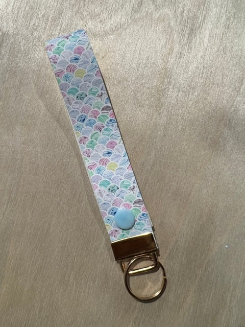 Mermaid Scales Claspable Wristlet Keychain