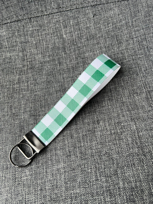 Green Plaid Wristlet